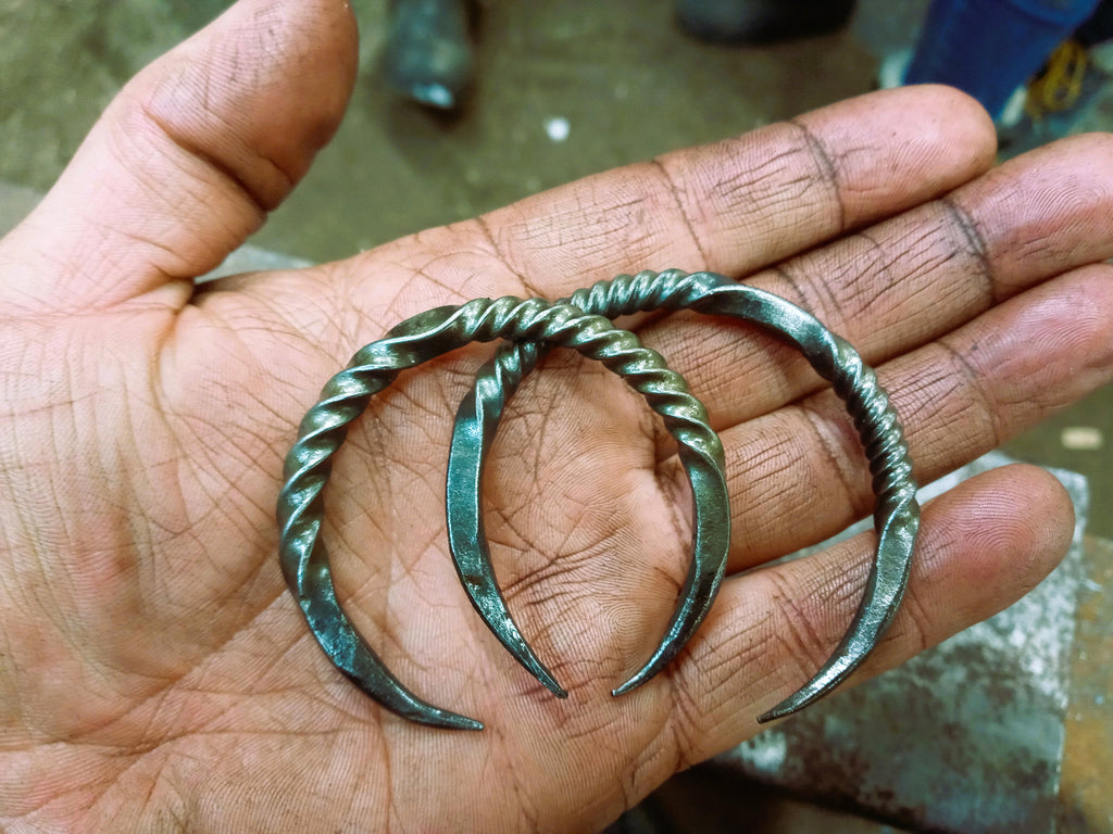Celtic crescent moon pendant